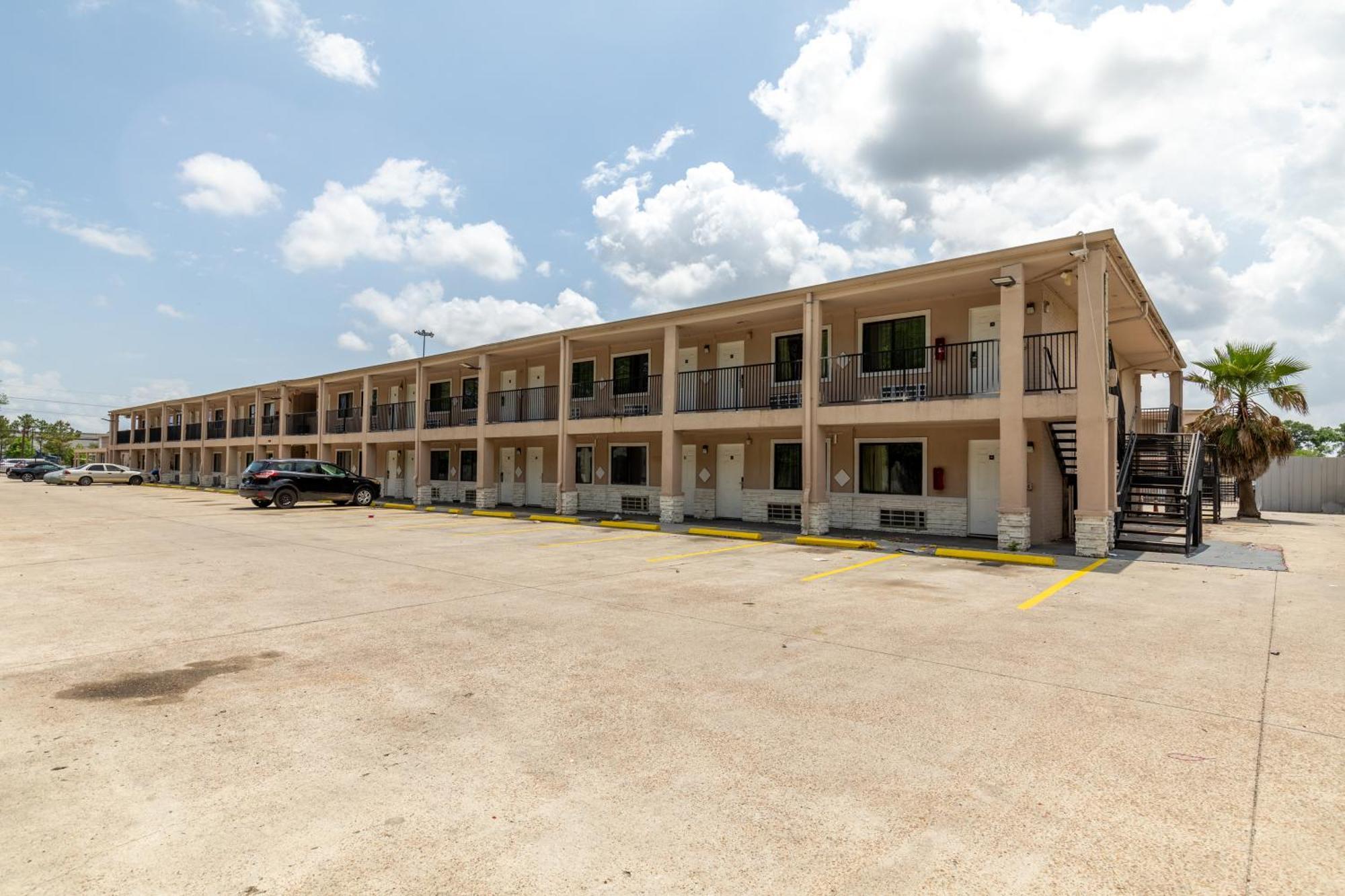 Travel Inn & Suites Humble Exterior foto